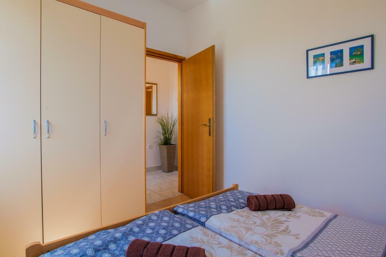 Apartmani Komesic ซูโบวิชี ภายนอก รูปภาพ