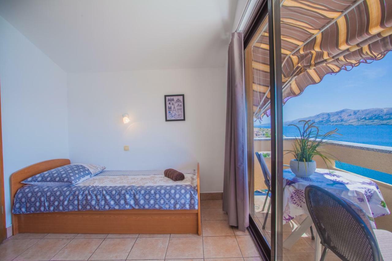 Apartmani Komesic ซูโบวิชี ภายนอก รูปภาพ